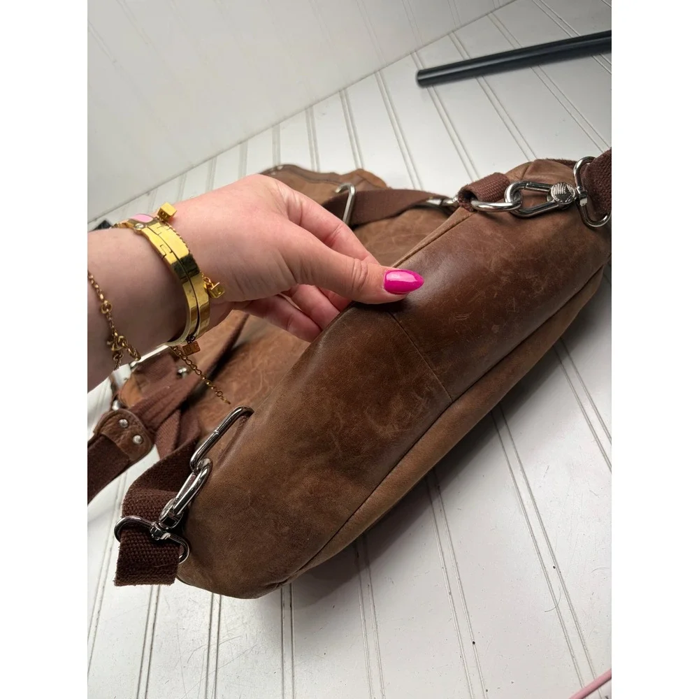 The Sak Ventura Vintage Y2K Brown Distressed Leather Convertible Backpack Bag